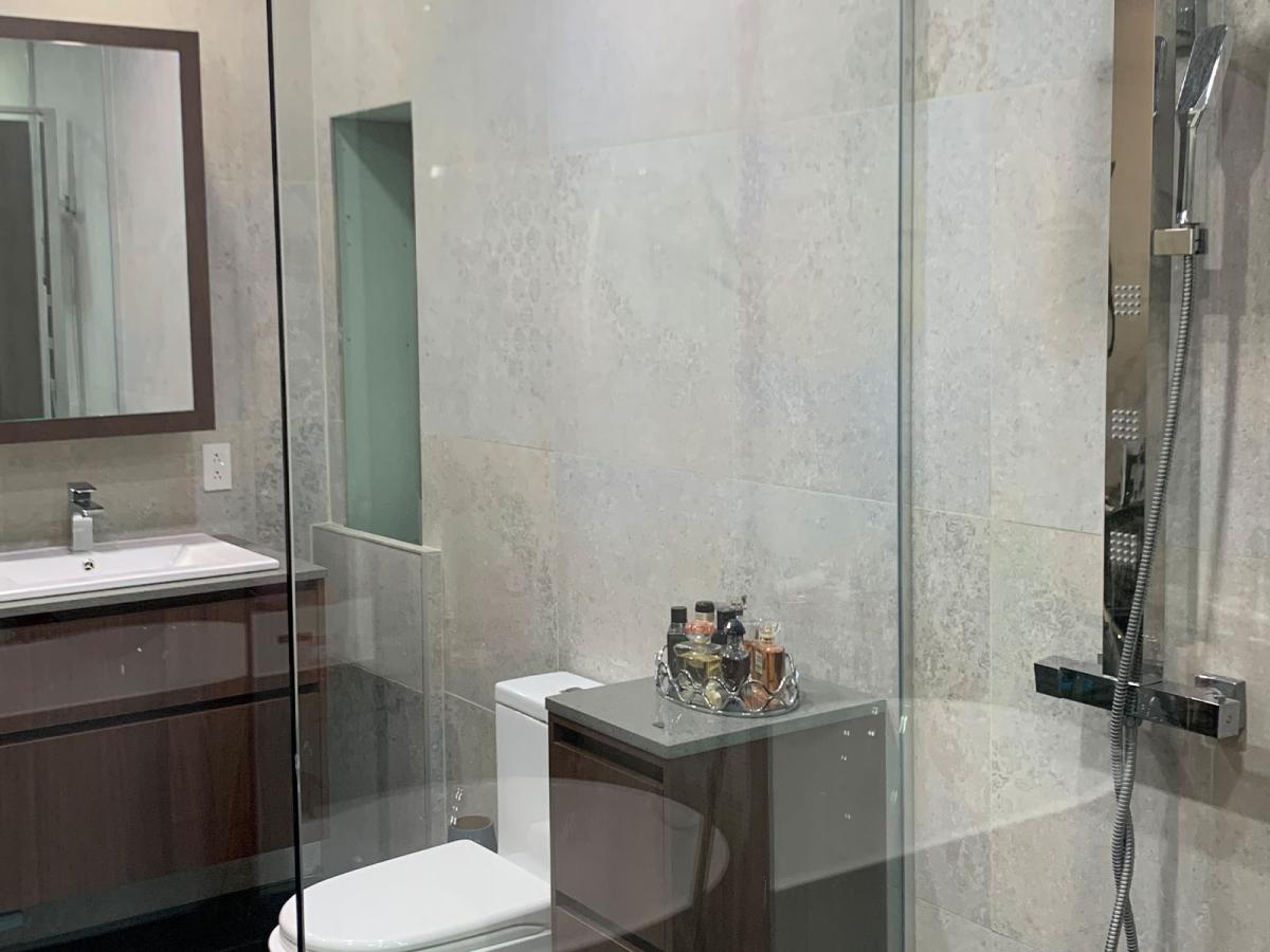 After the renovations – Fully glazed 